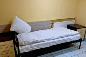 Хостел Подол. Место в общем двухместном номере  1