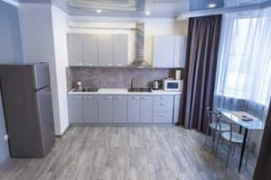 В новом доме возле метро 5