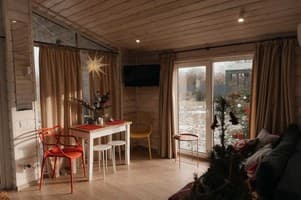 Коттедж ZaMistom. Коттедж 4-местный  22