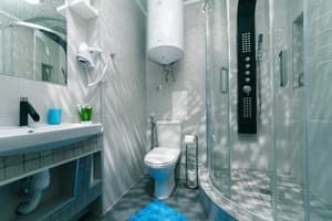 Квартира двухкомнатная на ул. Кловский спуск 14 Б. Апартаменты 4-местный №213 14