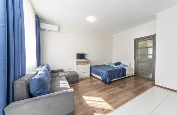 в новом доме на Оболони 4